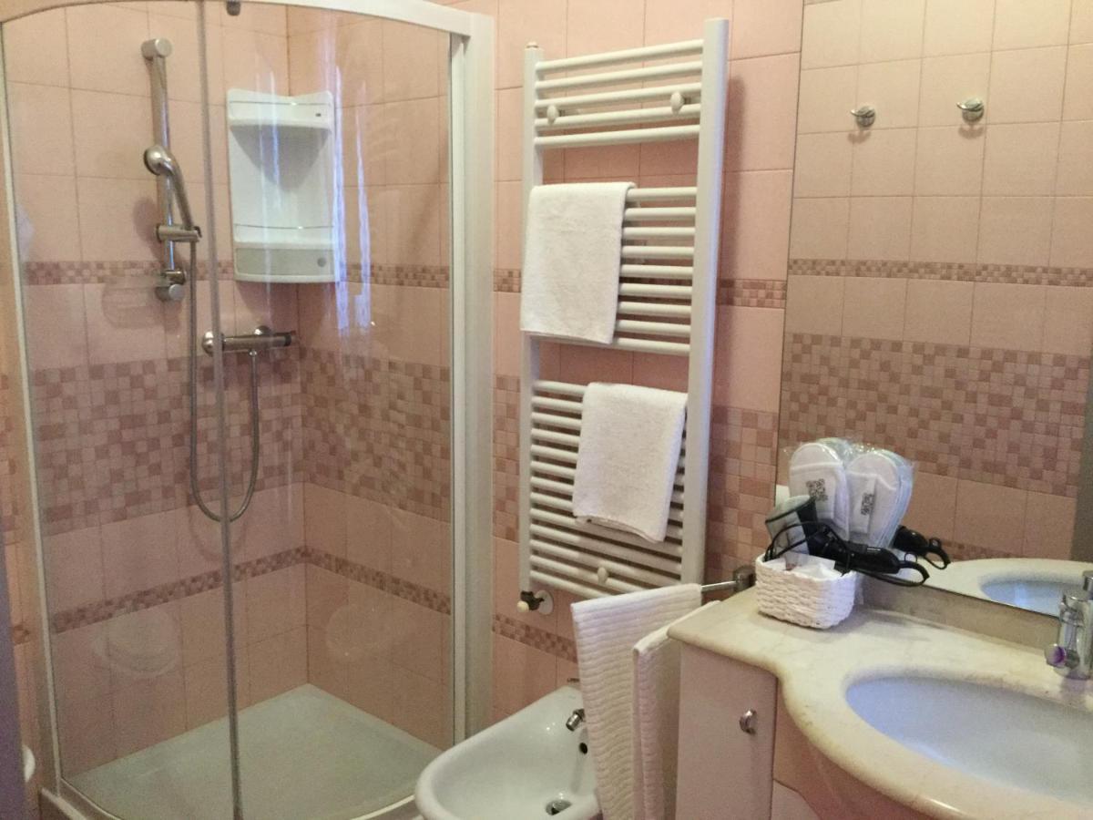 B&B La Favola Кастеллана-Гротте Экстерьер фото